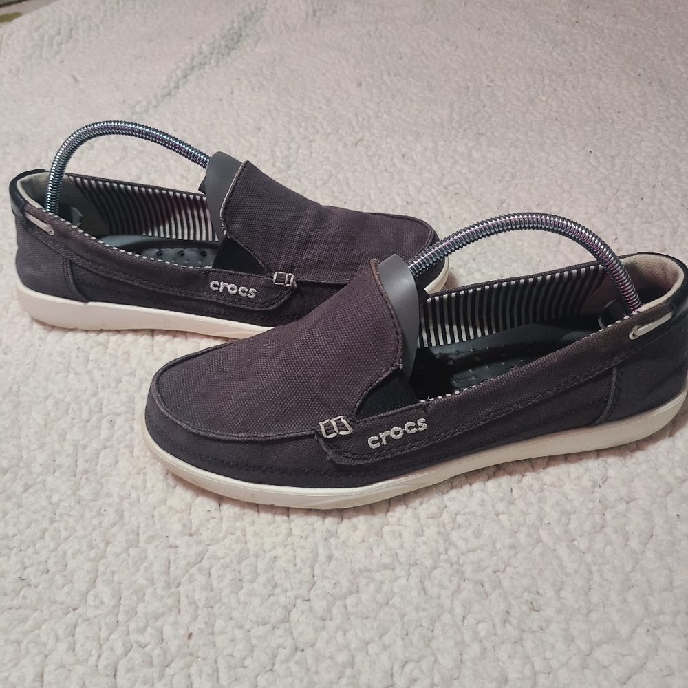 CROCS women's gray loafer size 9 - Picture 2 of 9